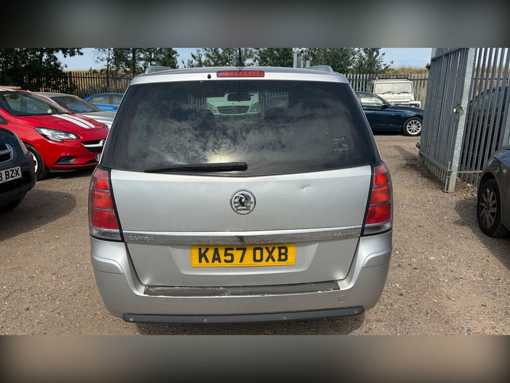 Vauxhall Zafira 2.2 16V Elite Euro 4 Silver #5