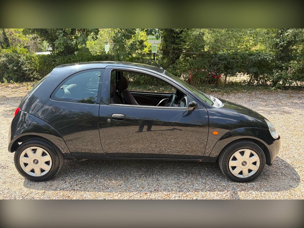 Ford KA 1.2 Titanium 69 Bhp White #37