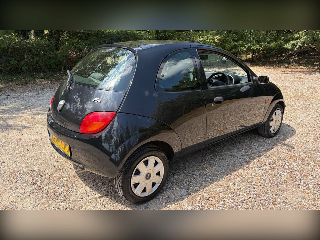 Ford KA 1.3 Hatch Black #3