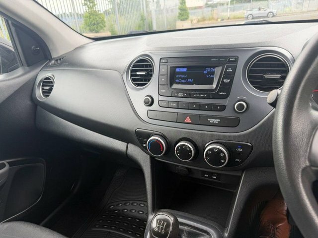 Hyundai I10 1.2 Premium Euro 6 Grey #8