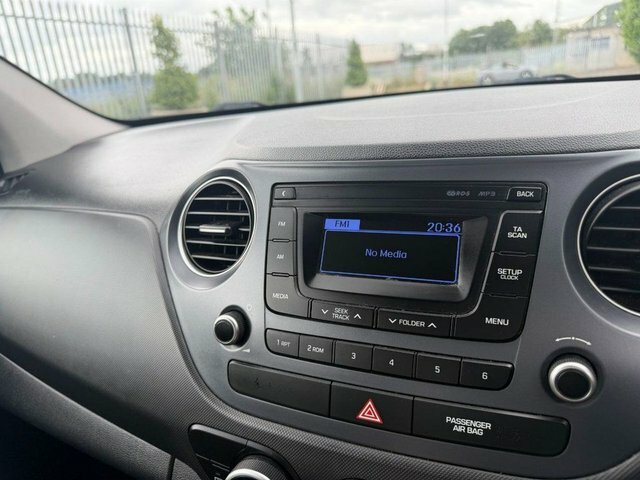 Hyundai I10 1.2 Premium Euro 6 Grey #10