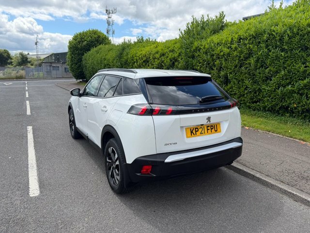 Peugeot 2008 Puretech Allure Suv KP21FPU White #4