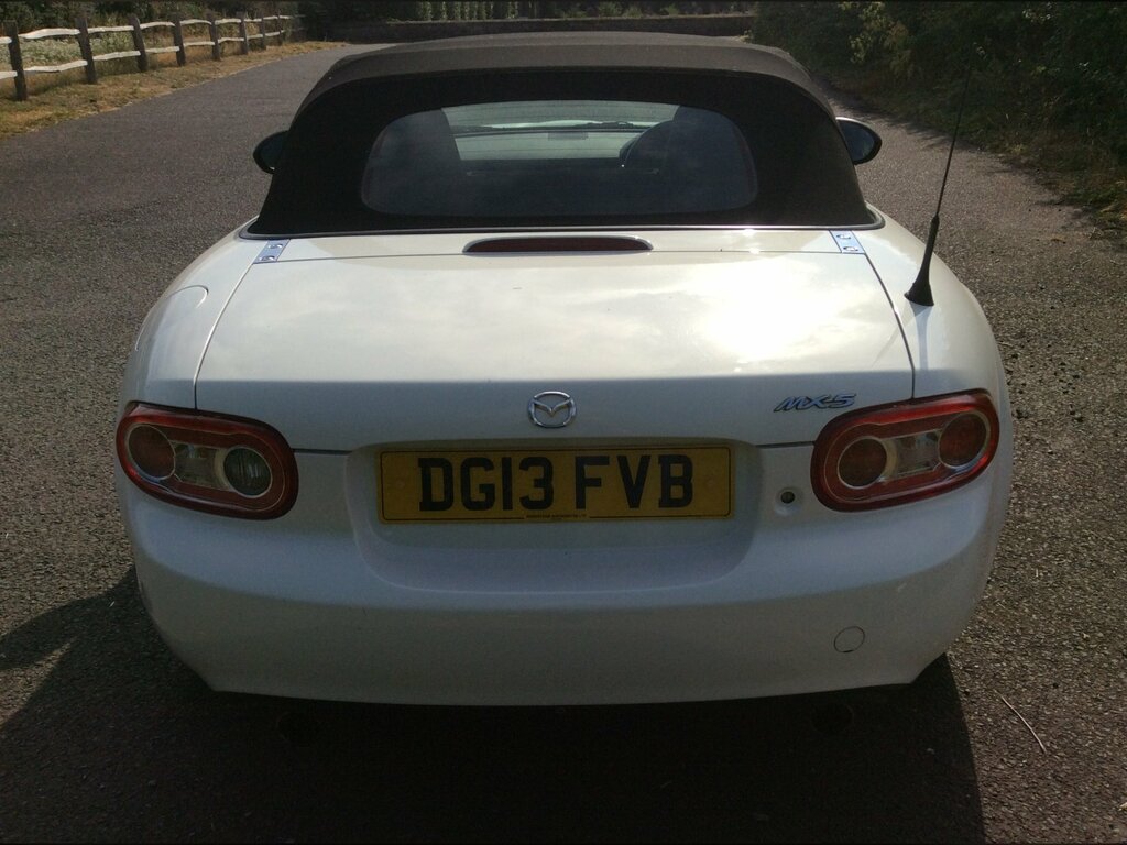 Mazda MX-5 I Roadster Venture Edition - 2013 Grey #21