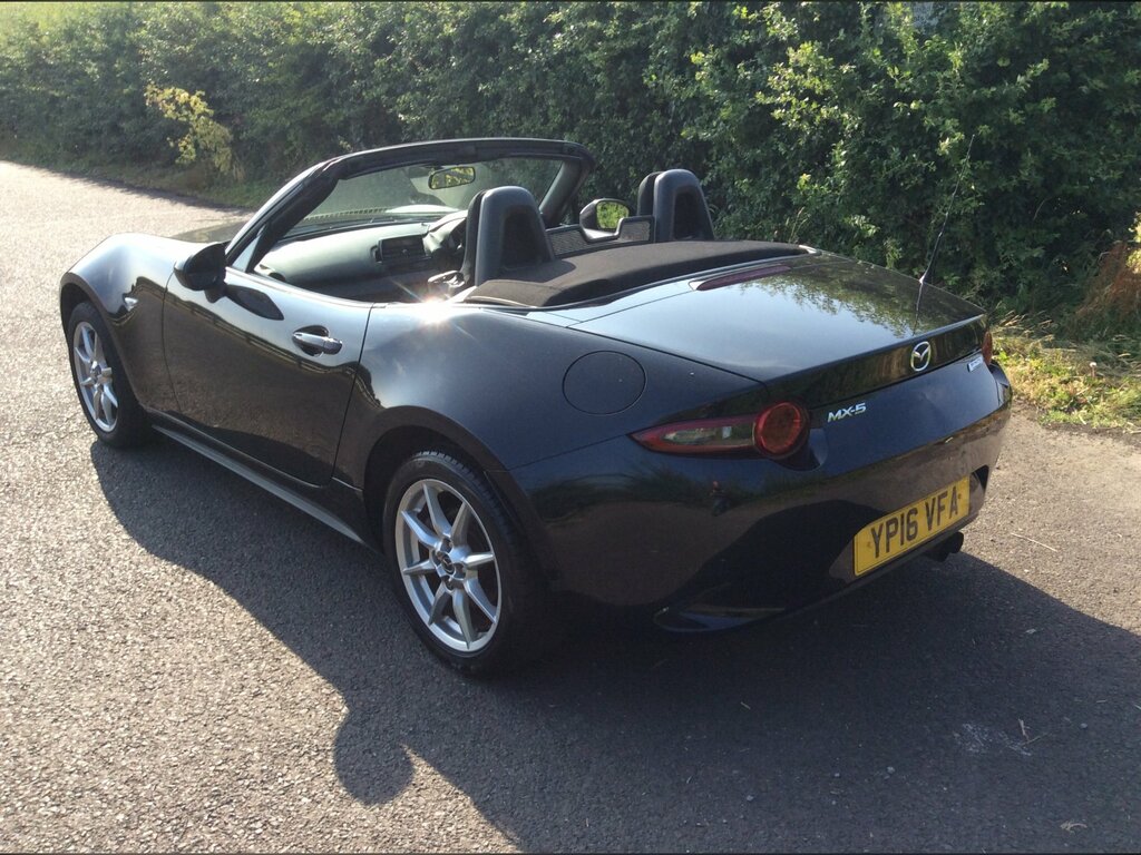 Mazda MX-5 1.5 Skyactiv-g Se Convertible Eu Black #2