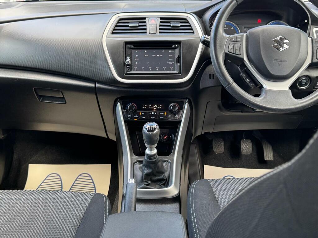 Suzuki SX4 S Cross Suv 1.6 Ddis Sz-t Euro 5 Ss 201515 FP15BBV White #6