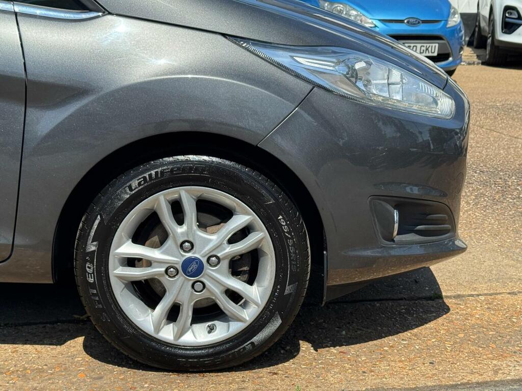 Ford Fiesta Hatchback 1.25 Zetec Euro 6 201666 Grey #4