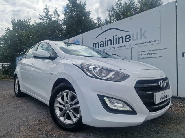 Hyundai I30 1.6 Crdi Blue Drive Se Euro 6 S S White