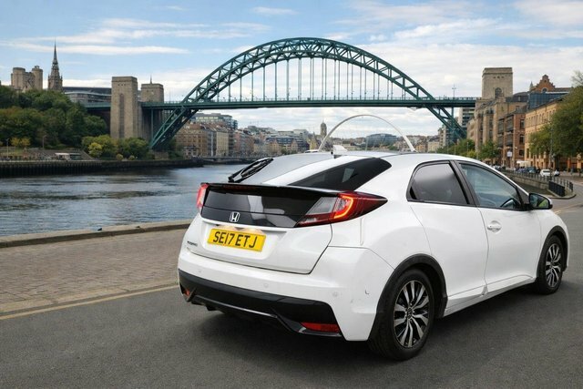 Honda Civic 1.6 I-dtec Sr Euro 5 S S White #2