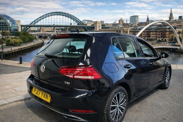 Volkswagen Golf 1.0 Tsi Bluemotion Tech Se Nav Euro 6 S S PJ17YVN Black #2