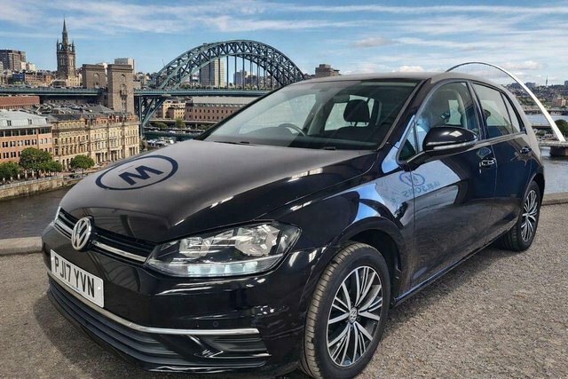 Volkswagen Golf 1.0 Tsi Bluemotion Tech Se Nav Euro 6 S S Black