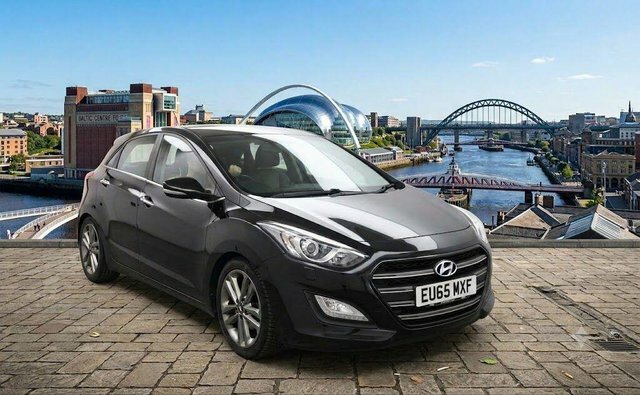 Hyundai I30 1.6 Crdi Blue Drive Premium Euro 6 S S Black