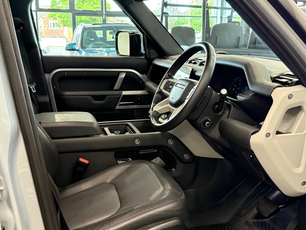 Land Rover Defender 110 110 Tdci County U9117 Green #14