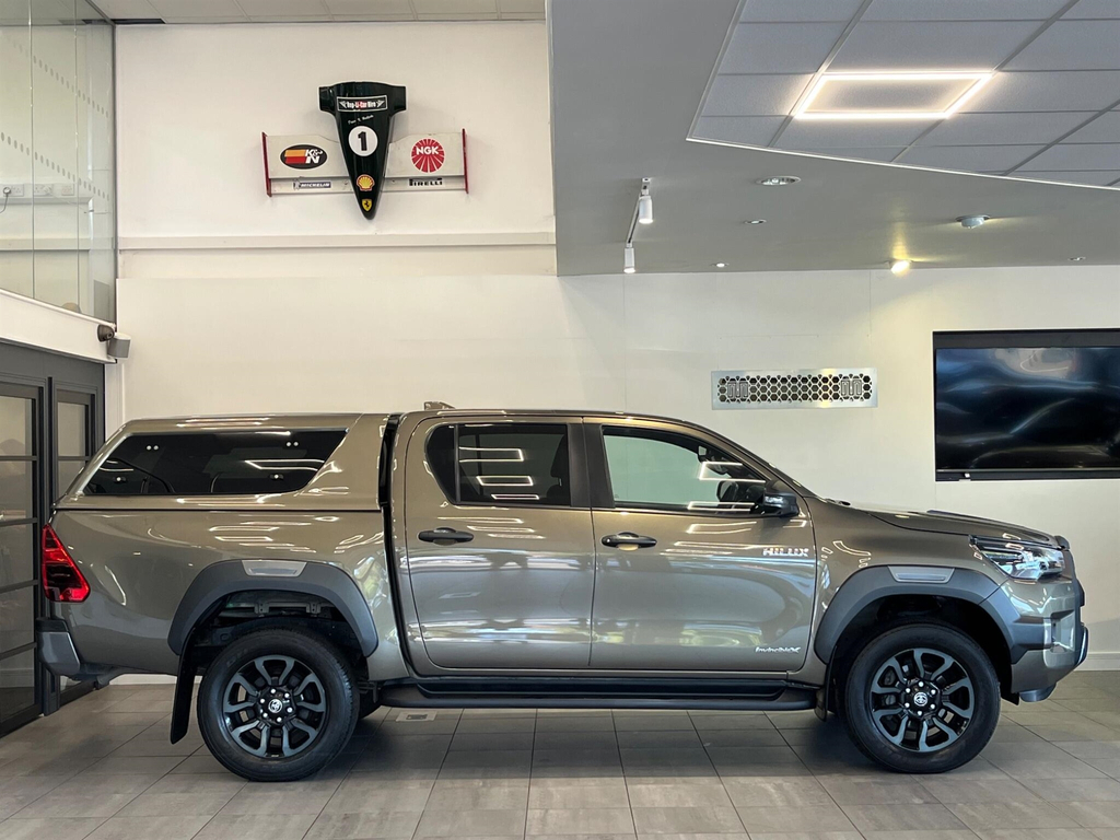Toyota HILUX 2.8 D-4d Invincible X 4Wd Euro 6 Ss Brown #6