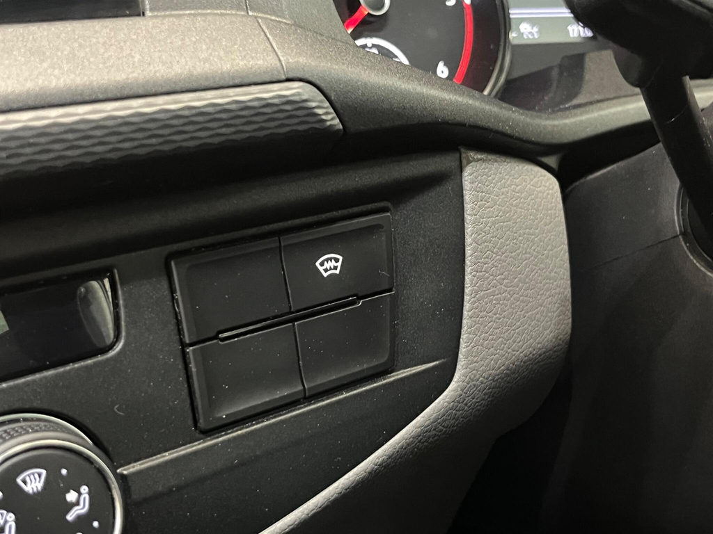 Volkswagen Transporter 2.0 Tdi 150 Startline Van Grey #17