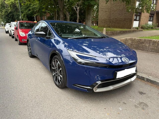 Toyota Prius Hatchback Blue