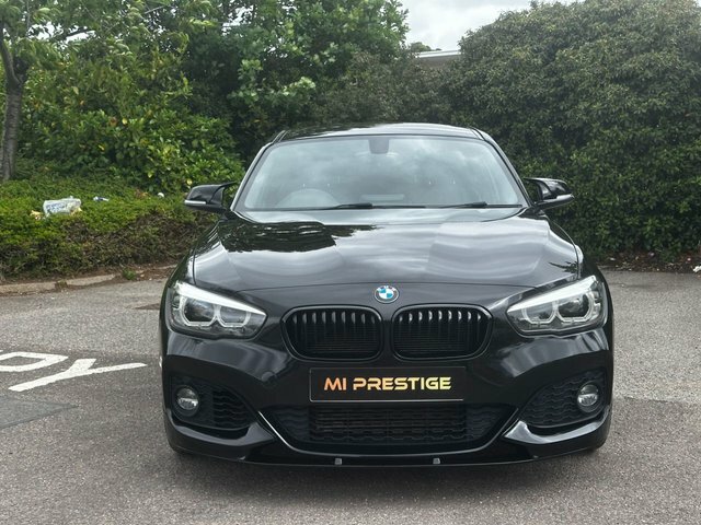 BMW 1 Series Hatchback PG19OYZ Black #2