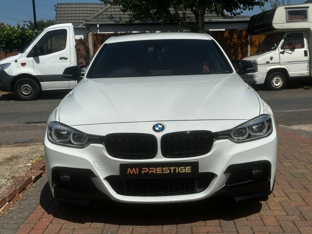BMW 3 Series 320I Xdrive M Sport White #2