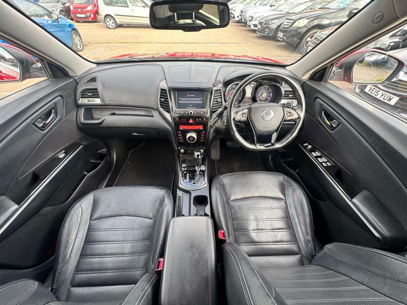 SsangYong Tivoli XLV 1.6 E-xdi Elx 4Wd Euro 6 Red #5