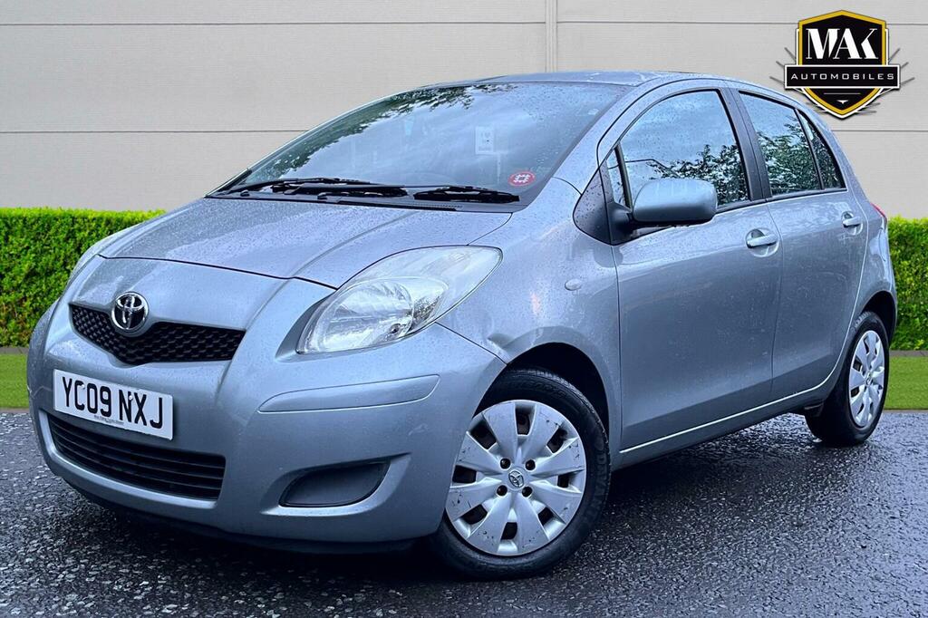 Toyota Yaris 1.4 D-4d T Spirit Multimode Euro 4 Silver #2