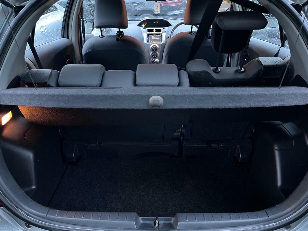 Toyota Yaris 1.4 D-4d T Spirit Multimode Euro 4 Silver #17
