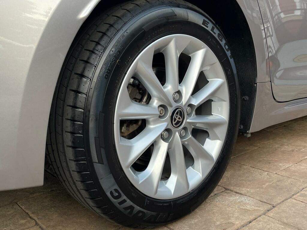 Toyota Corolla Icon Grey #15