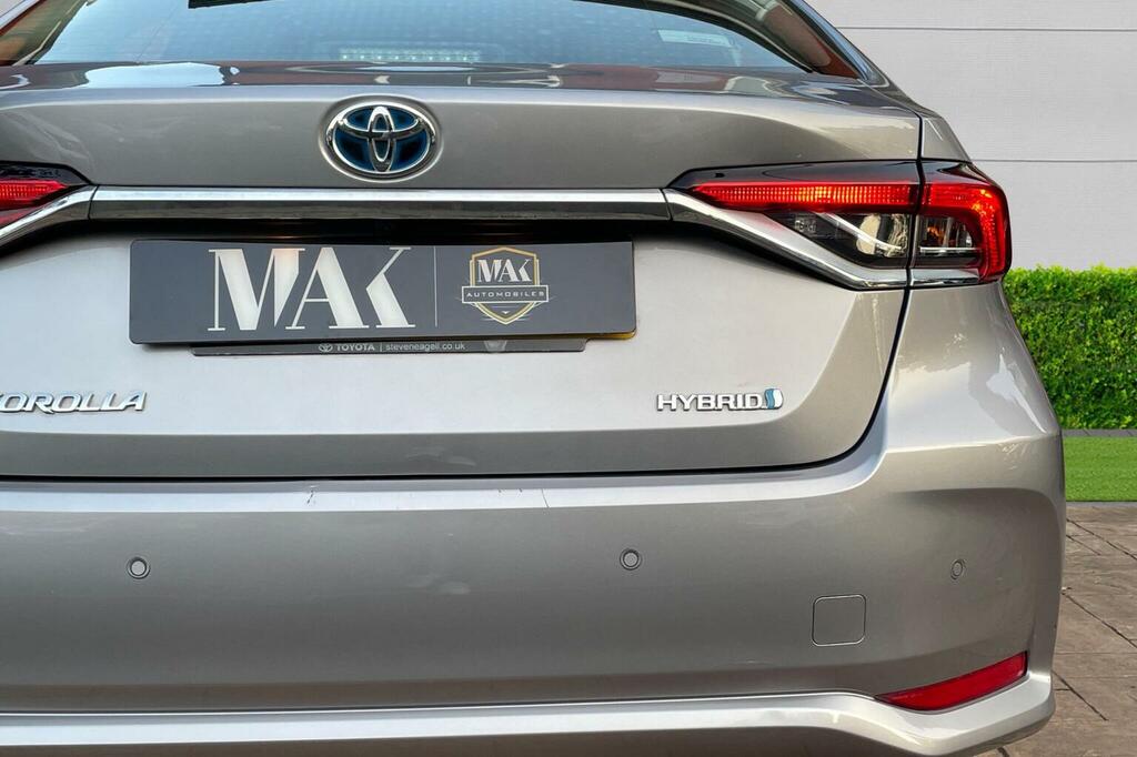 Toyota Corolla Icon Grey #9