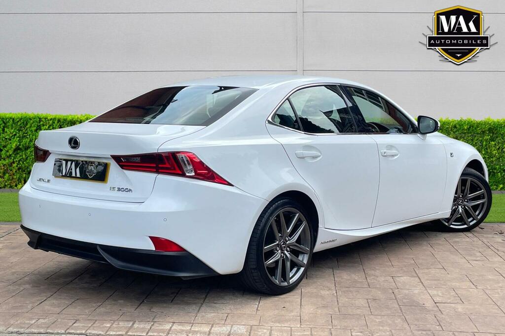 Lexus IS 2.5 300H F Sport E-cvt Euro 6 Ss White #4