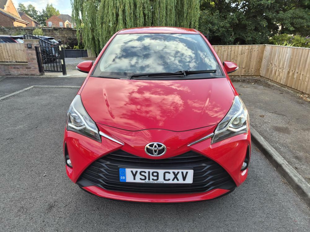 Toyota Yaris Icon Tech Vvt-i YS19CXV #3