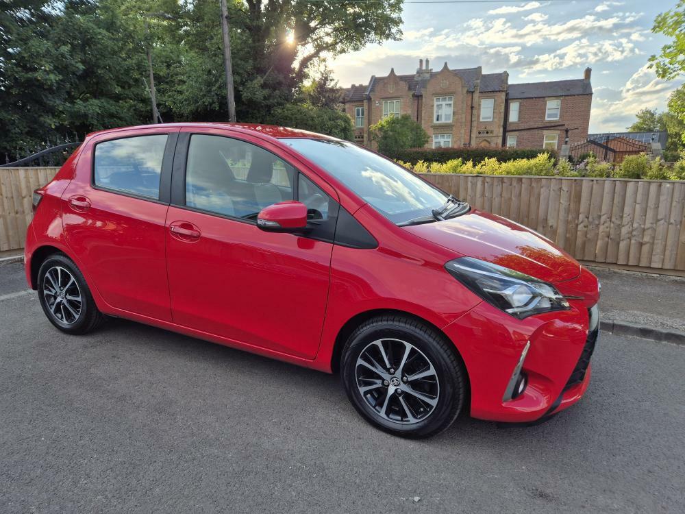 Toyota Yaris Icon Tech Vvt-i