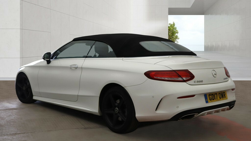 Mercedes-Benz C Class 2.0 C200 Amg Line White #3
