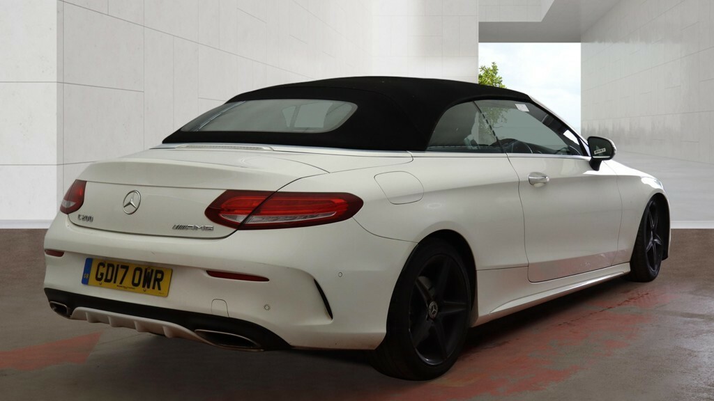 Mercedes-Benz C Class 2.0 C200 Amg Line White #4
