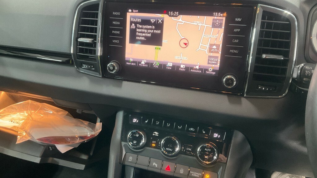 Skoda Karoq 1.0 Tsi Se Silver #9