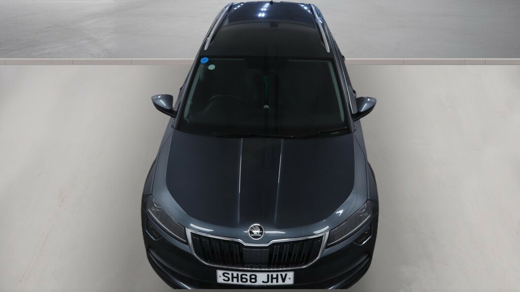 Skoda Karoq 1.0 Tsi Se Silver #7