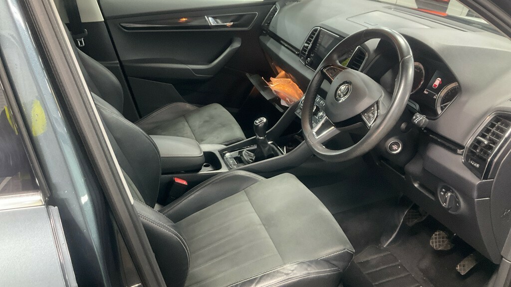 Skoda Karoq 1.0 Tsi Se Silver #12
