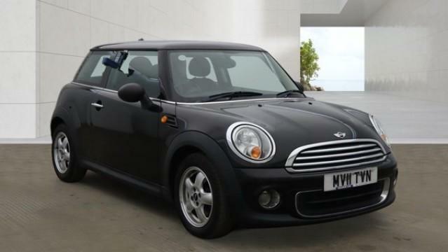 Mini Hatch 1.6 One Hatch Black