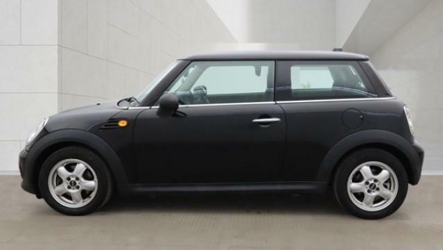 Mini Hatch 1.6 One Hatch Black #6
