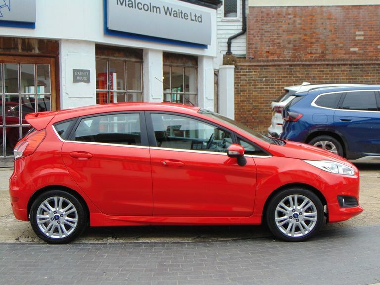 Ford Fiesta 1.25 82 Zetec Red #2