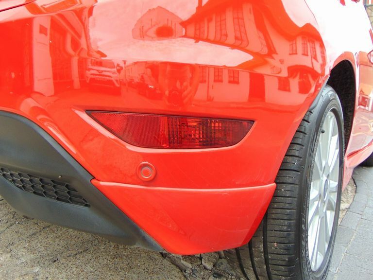 Ford Fiesta 1.25 82 Zetec Red #3