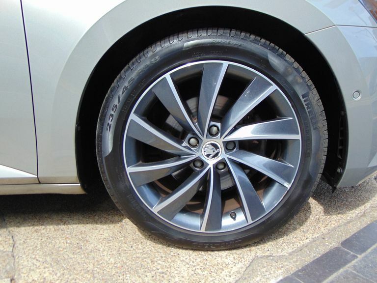 Skoda Superb 2.0 Tdi Se Business Dsg Euro 6 Ss Silver #60