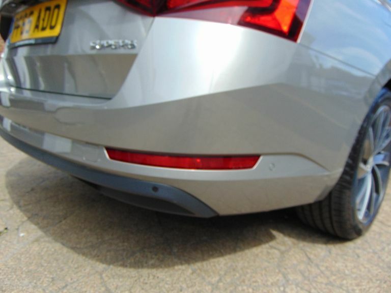 Skoda Superb 2.0 Tdi Se Business Dsg Euro 6 Ss Silver #48
