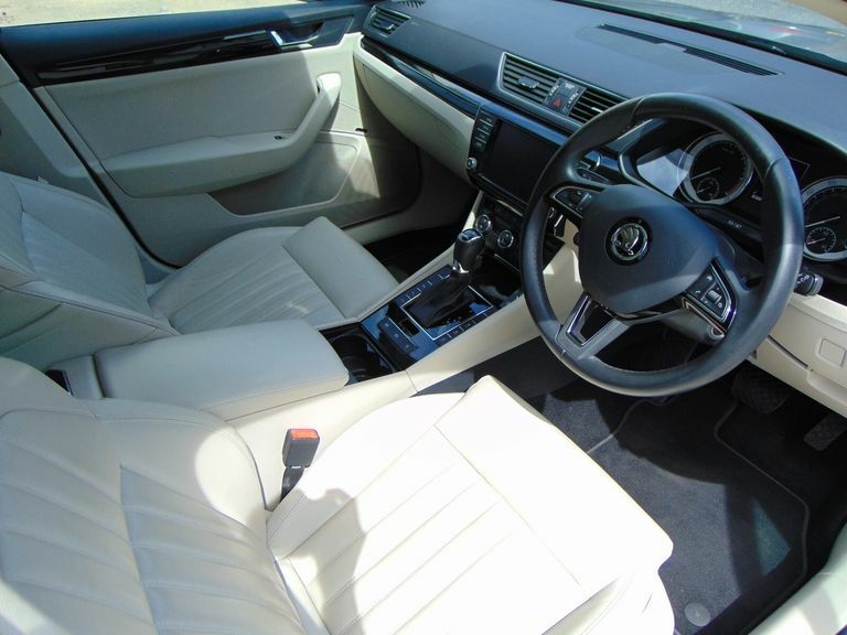 Skoda Superb 2.0 Tdi Se Business Dsg Euro 6 Ss Silver #12