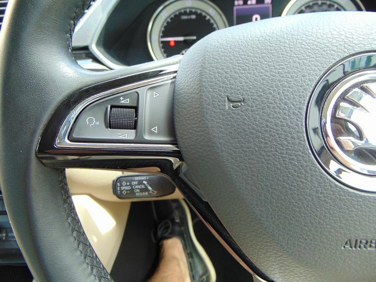 Skoda Superb 2.0 Tdi Se Business Dsg Euro 6 Ss Silver #32