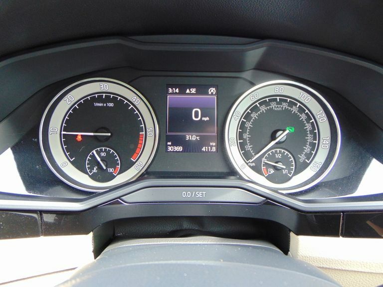 Skoda Superb 2.0 Tdi Se Business Dsg Euro 6 Ss Silver #31