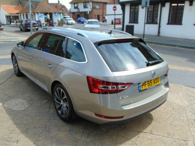 Skoda Superb 2.0 Tdi Se Business Dsg Euro 6 Ss Silver #9