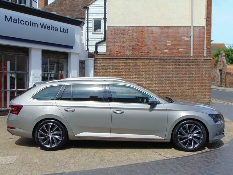 Skoda Superb 2.0 Tdi Cr 190 Laurin Klement Dsg Beige #2