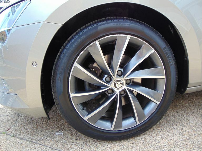 Skoda Superb 2.0 Tdi Se Business Dsg Euro 6 Ss Silver #63