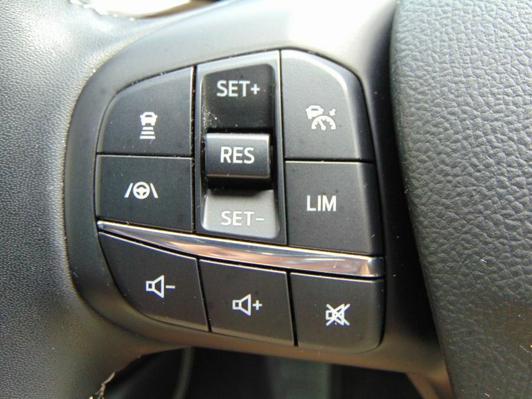 Ford Kuga 2.5 Phev Vignale Cvt EN73YYH Blue #3