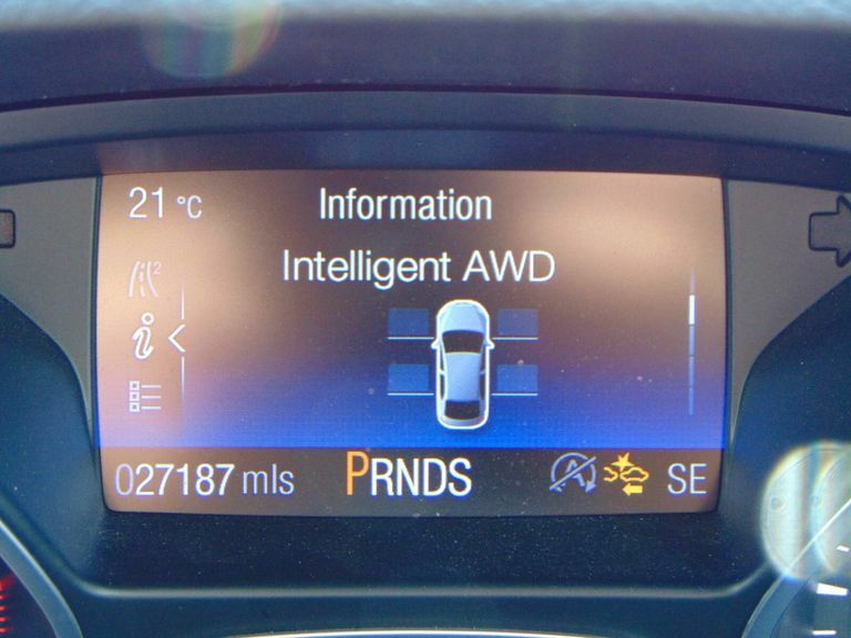 Ford Kuga 1.5 Ecoboost 176 St-line X EN68UUR Black #3