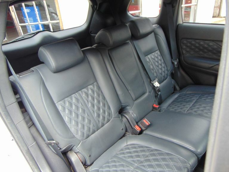 Mitsubishi Outlander Exceed White #38