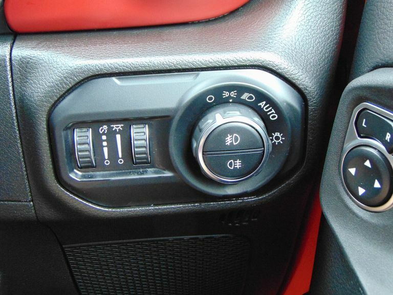 Jeep Wrangler 2L Rubicon Grey #36